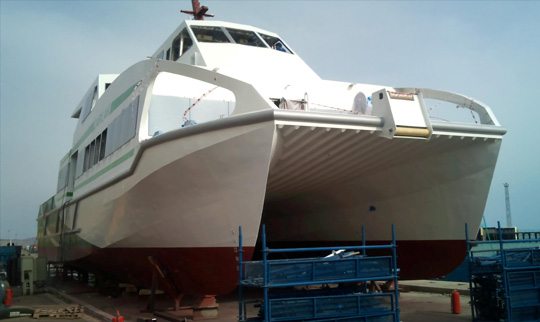 FAST CATAMARAN FERRIES